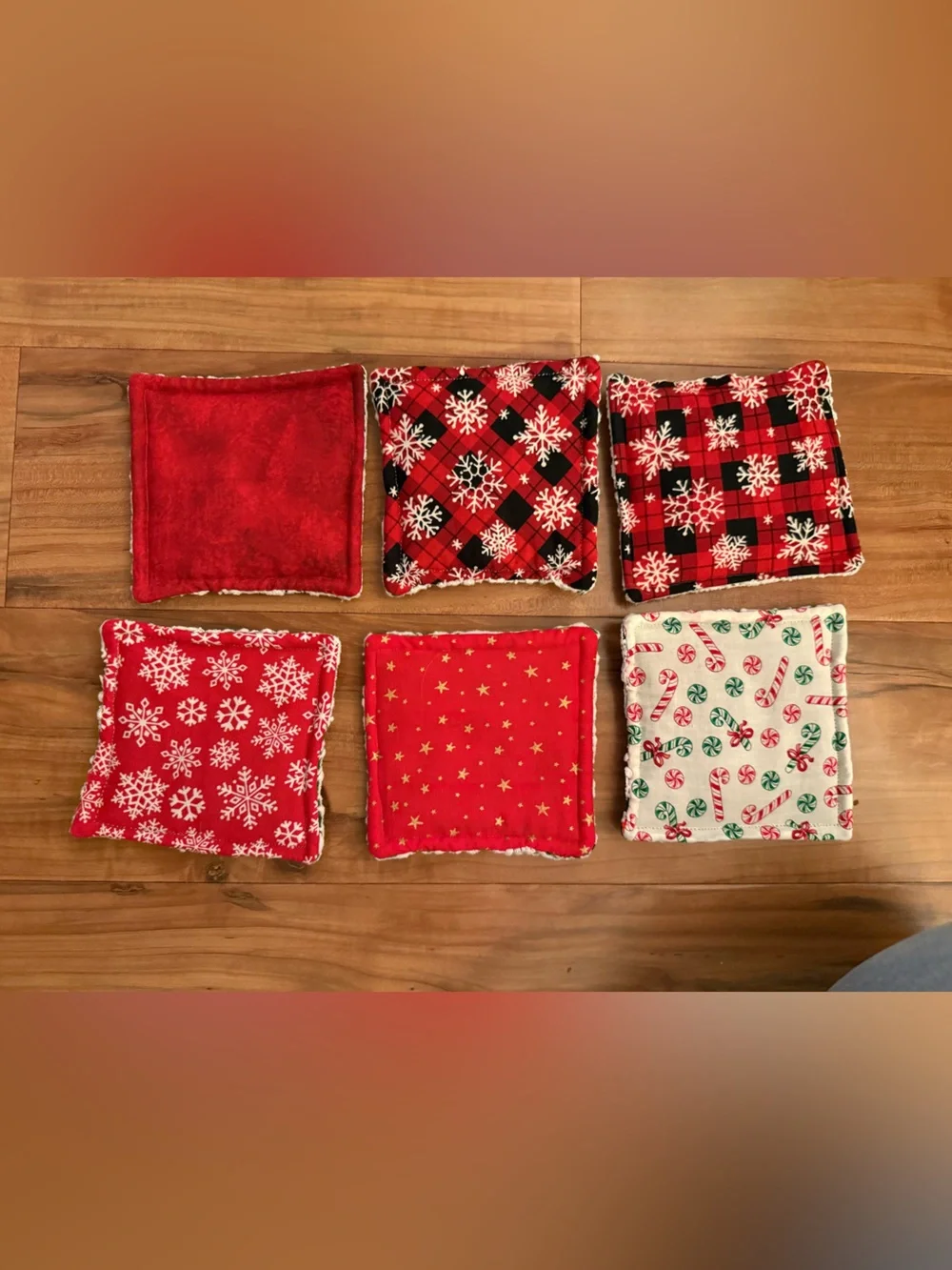 Handmade Bundle of (6) Green Crochet Christmas Holiday Fabric Coasters Decor